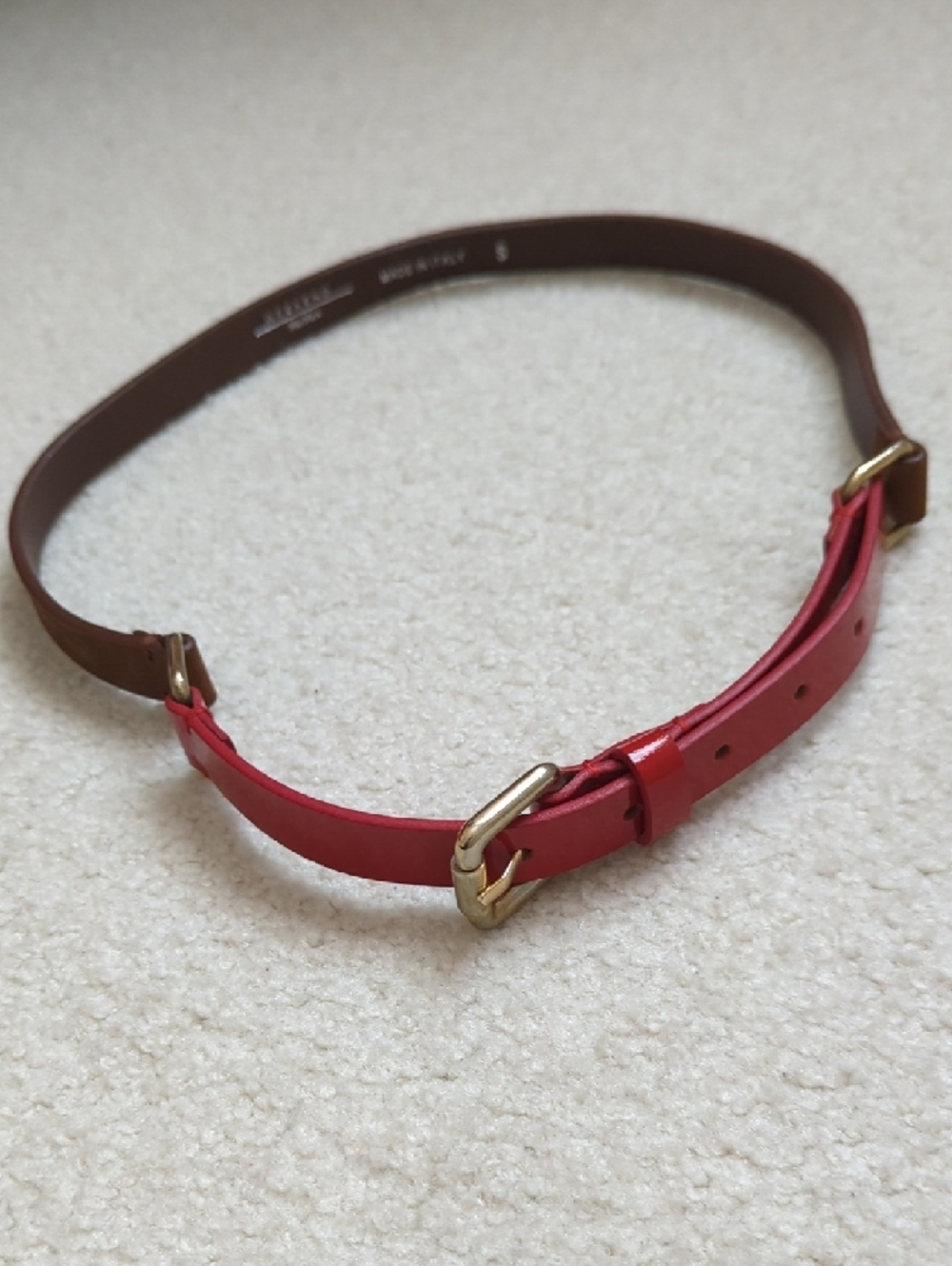 Weekend Max Mara Two-Tone Red and Brown Leather Belt with Gold Buckle S Size